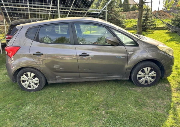 Hyundai ix20 cena 11900 przebieg: 220000, rok produkcji 2011 z Zator małe 29